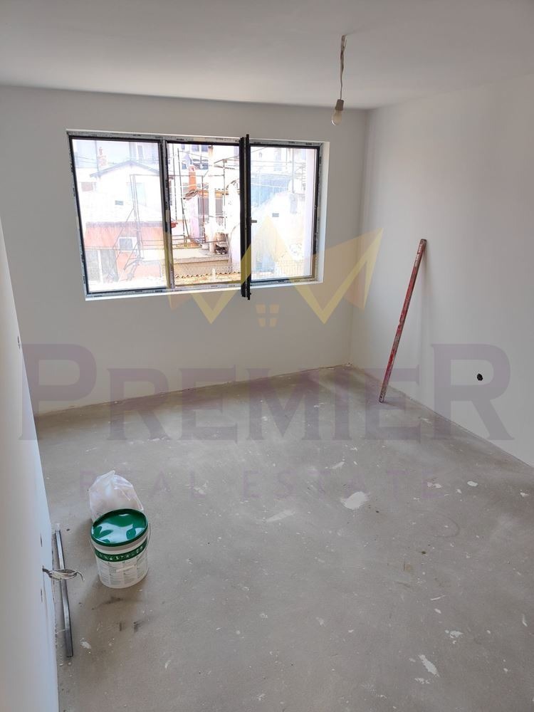 Продава 3-СТАЕН, гр. Варна, Погреби, снимка 4 - Апартаменти - 53588685