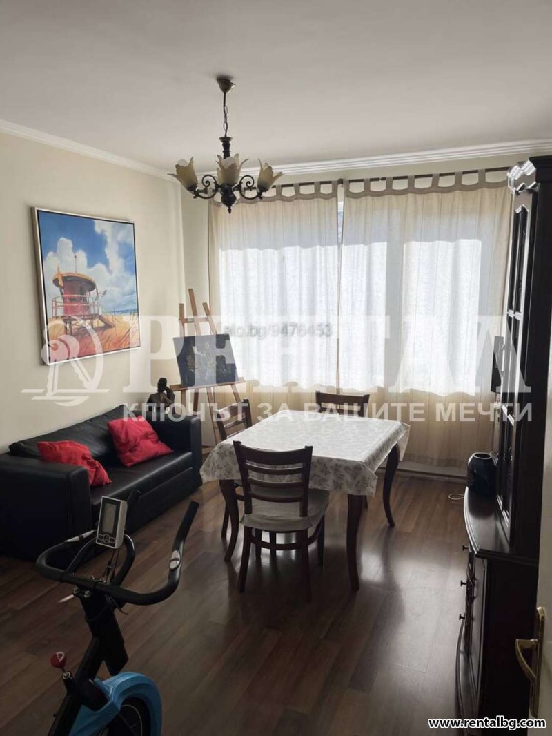Продава  Етаж от къща, град Пловдив, Център •  220 000 EUR • ID 77775039 — holmes.bg - [1] 