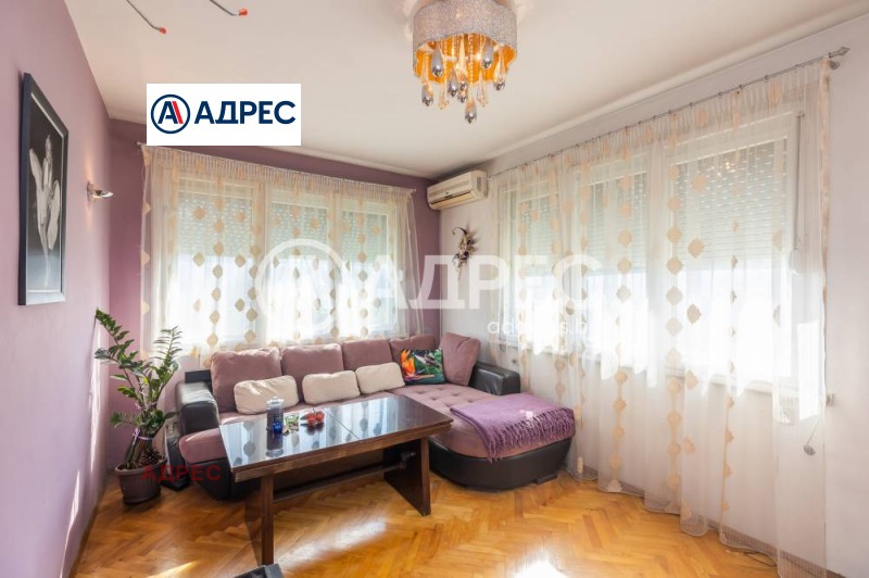 Продава КЪЩА, гр. Варна, Левски 1, снимка 3 - Къщи - 48027097