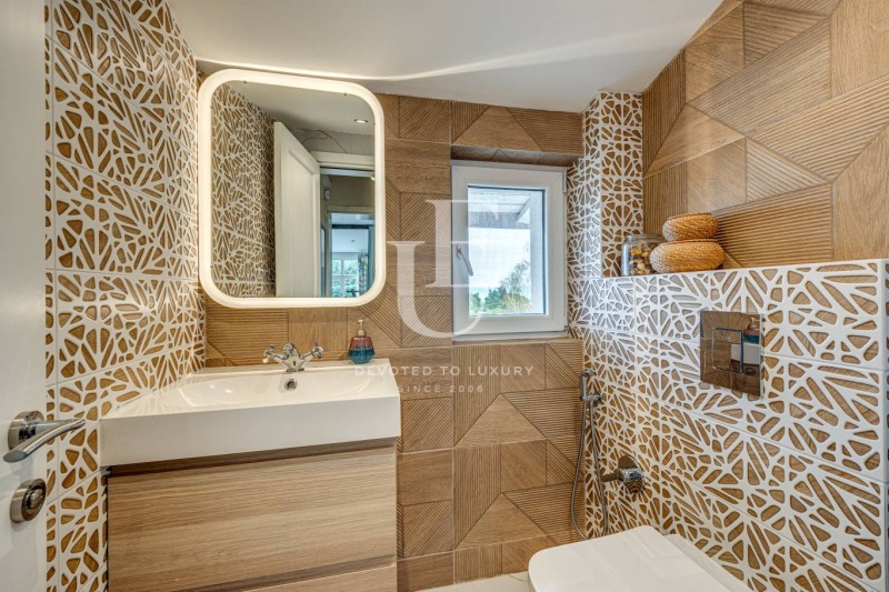 In vendita  Casa Sofia , v.z.Malinova dolina , 256 mq | 32490111 - Immagine [16]