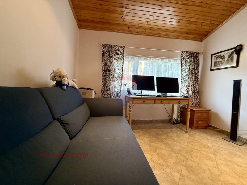 Продава КЪЩА, гр. Балчик, област Добрич, снимка 12 - Къщи - 52942447