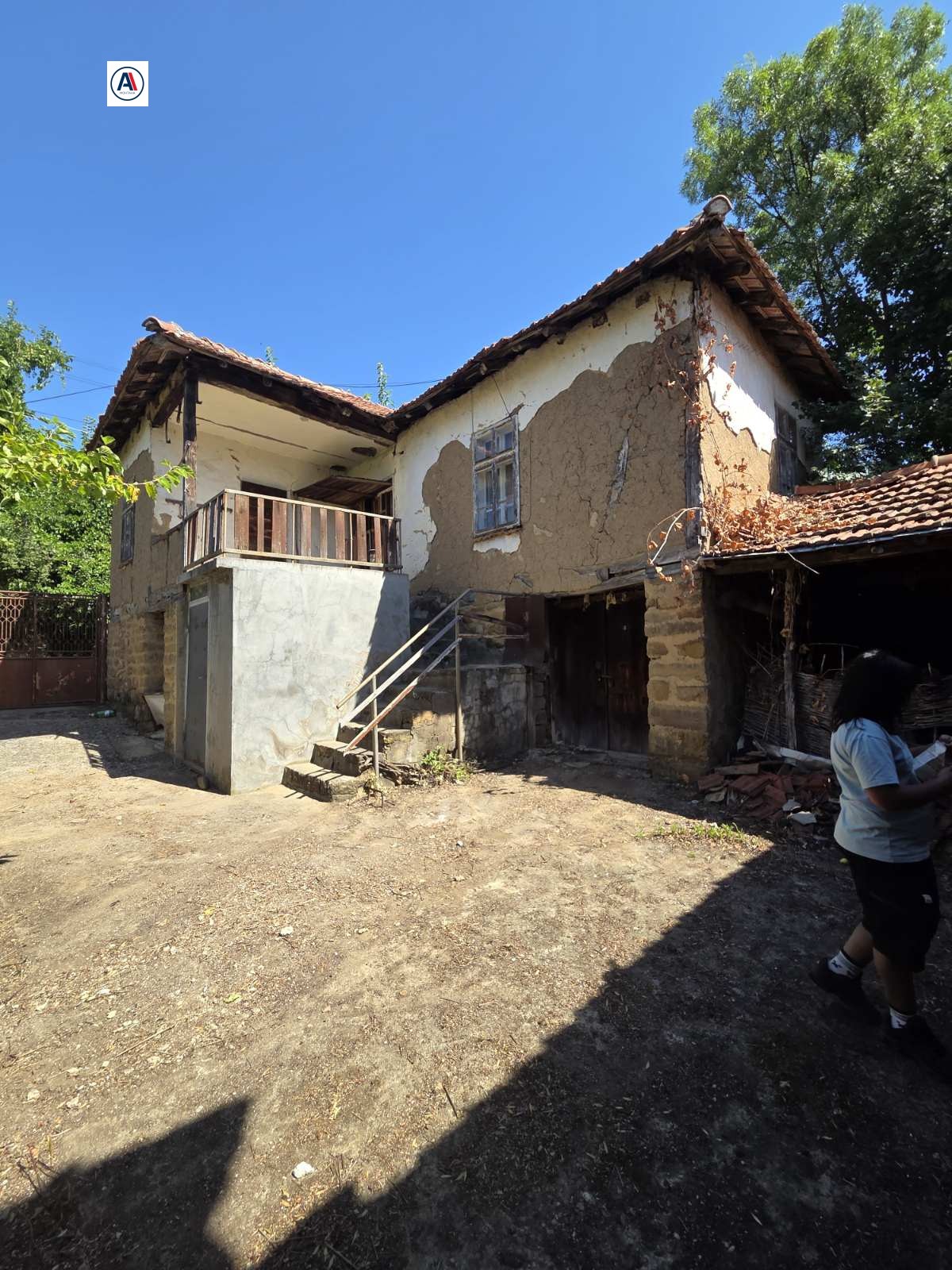 Продава КЪЩА, с. Замфирово, област Монтана, снимка 2 - Къщи - 55575741