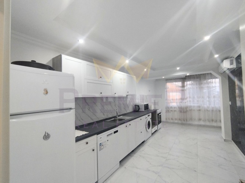 For Sale  2 bedroom region Dobrich , Balchik , 81 sq.m | 81698047