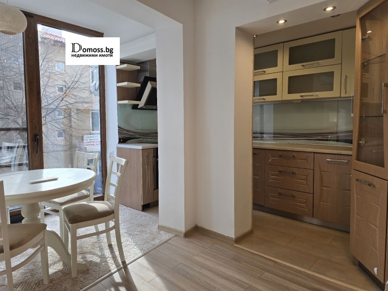 Продава 3-СТАЕН, гр. Благоевград, Идеален център, снимка 4 - Апартаменти - 52623507