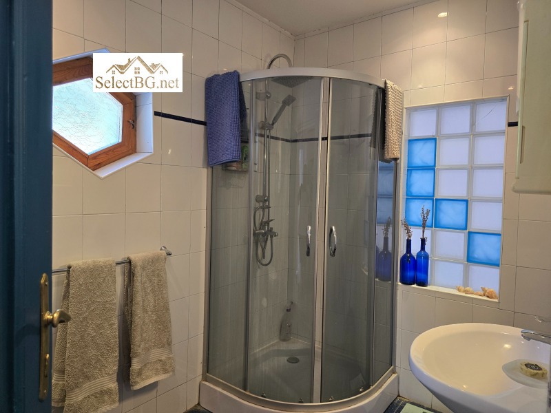 Продава  Къща област Габрово , с. Гостилица , 200 кв.м | 28822021 - изображение [11]