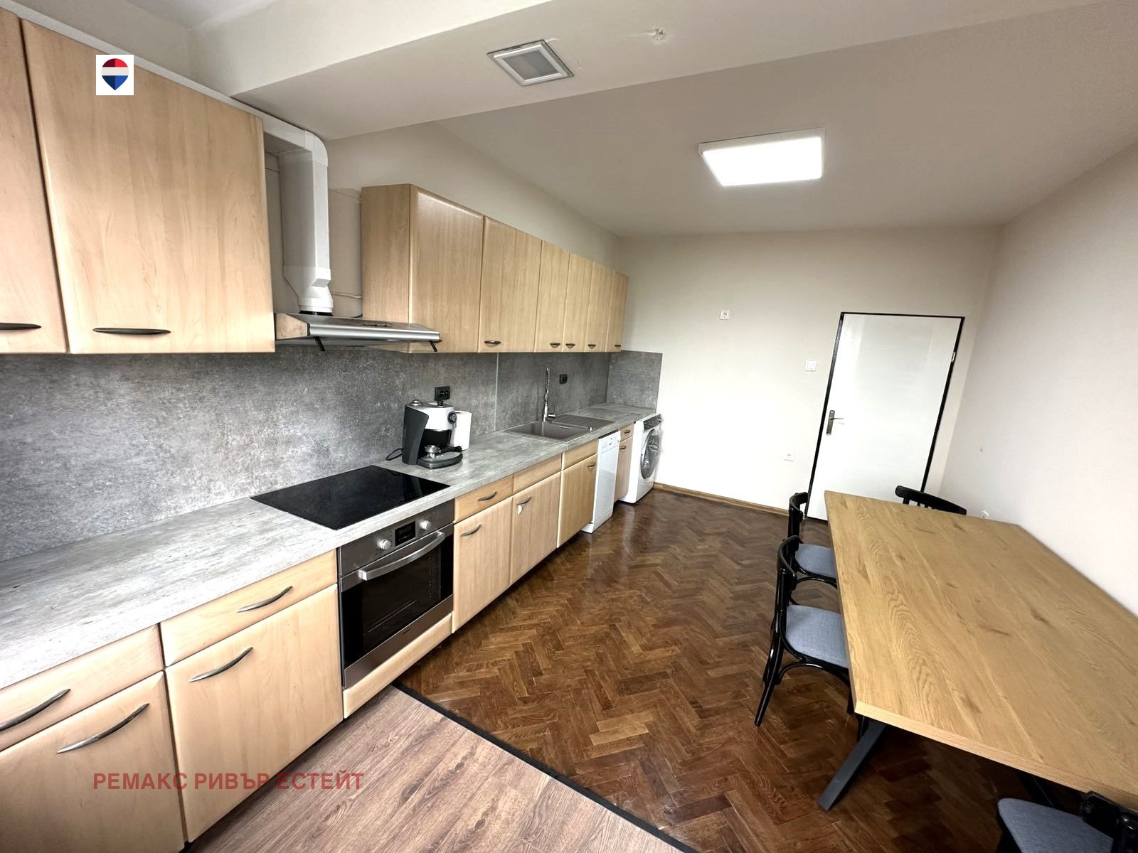 Продава 3-СТАЕН, гр. Русе, Възраждане, снимка 3 - Апартаменти - 55704955