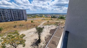 1 quarto Vladislav Varnentchik 1, Varna 7