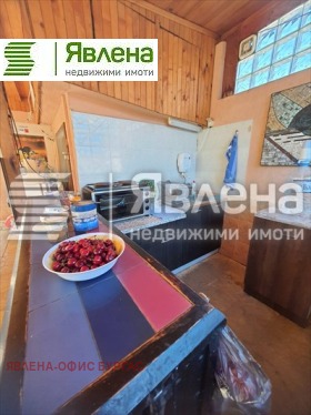 House Ahtopol, region Burgas 9