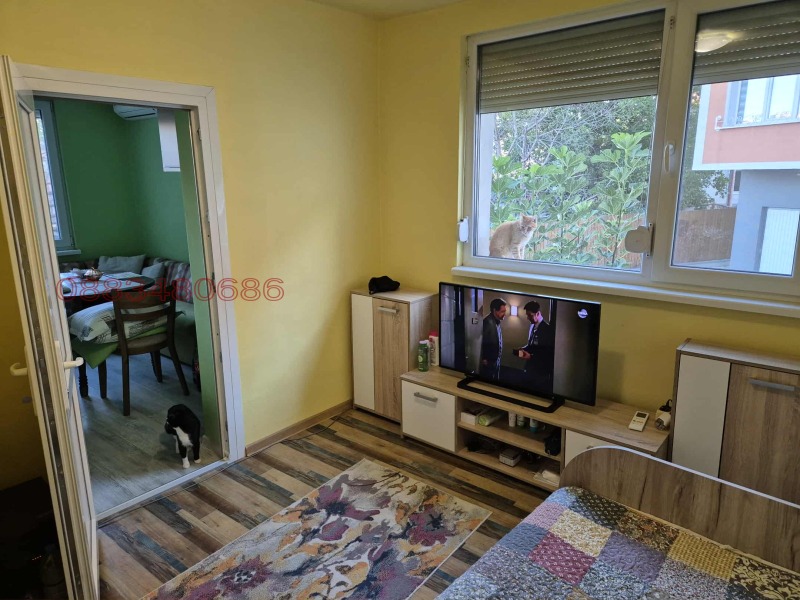 Продава КЪЩА, гр. Добрич, Център, снимка 2 - Къщи - 52783702