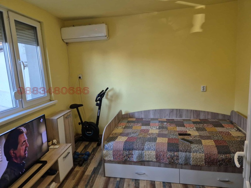 Продава КЪЩА, гр. Добрич, Център, снимка 3 - Къщи - 52783702