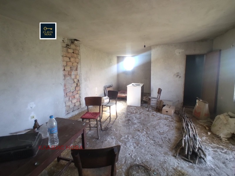 Продава КЪЩА, с. Чуковезер, област София област, снимка 2 - Къщи - 52466556