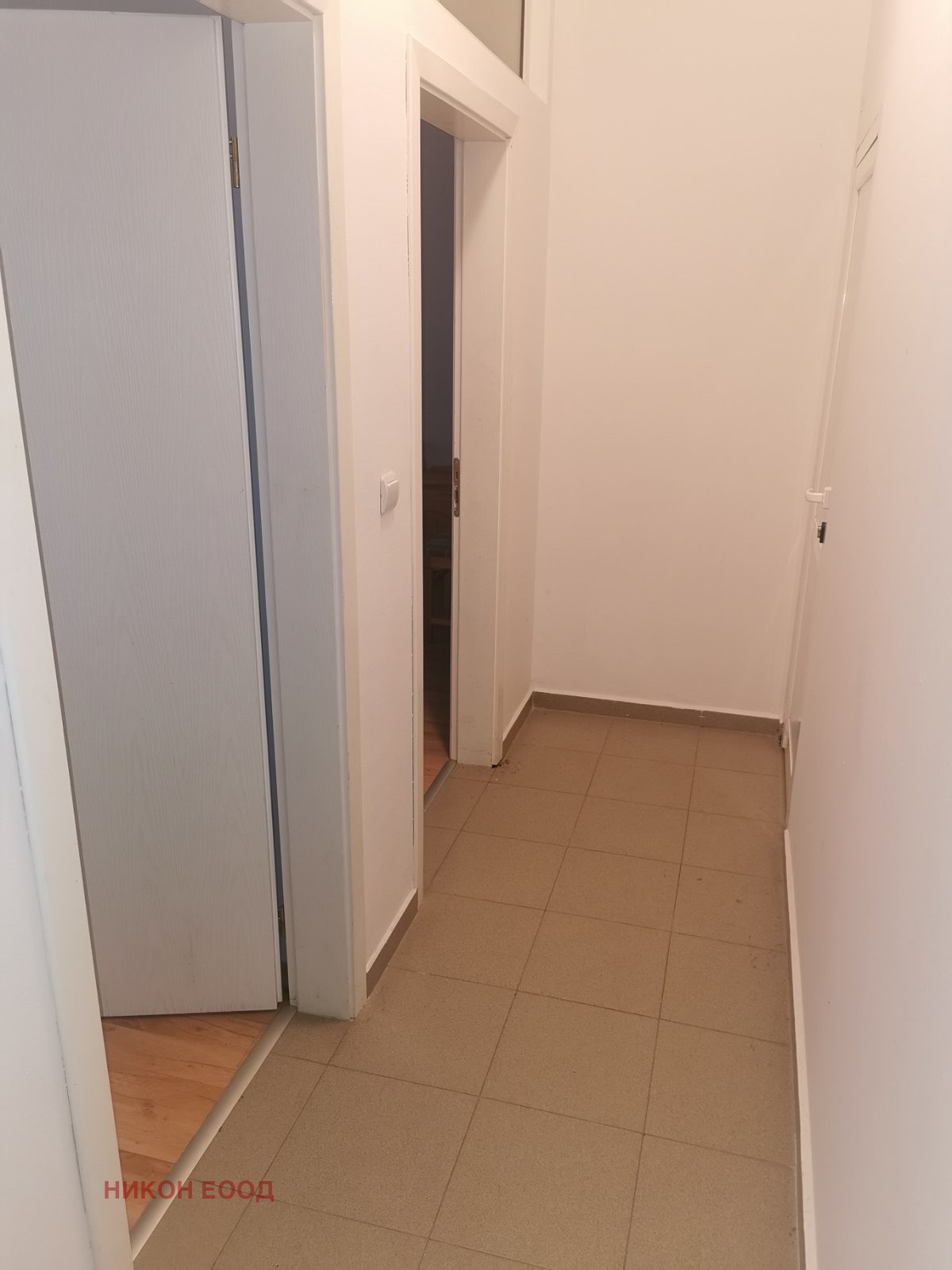 Продава МНОГОСТАЕН, гр. Стара Загора, Център, снимка 2 - Апартаменти - 45352764