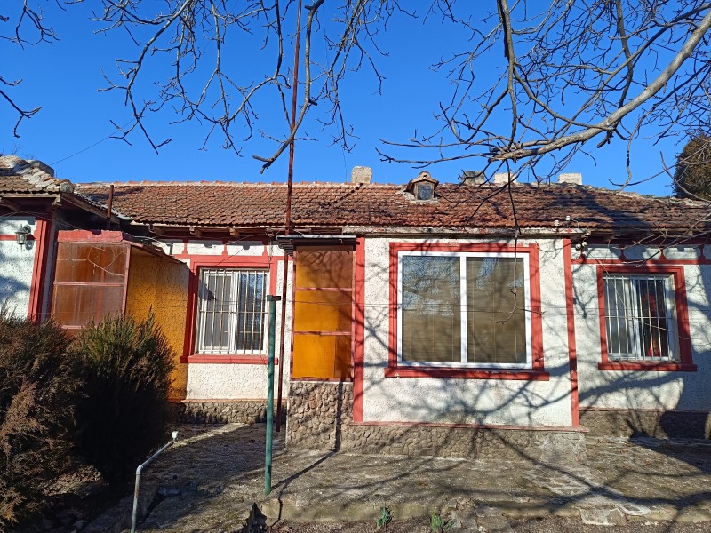 Продава КЪЩА в област Добрич, с. Спасово - 140 кв.м / 55 000 € » 107 570.65 лв., ДИМИТРОВ ГРУП