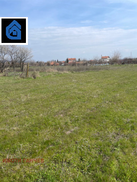 ПАРЦЕЛ, 1 010 m2