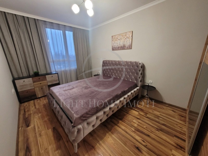 En venta  2 dormitorios Plovdiv , Sadiyski , 84 metros cuadrados | 34352805 - imagen [8]