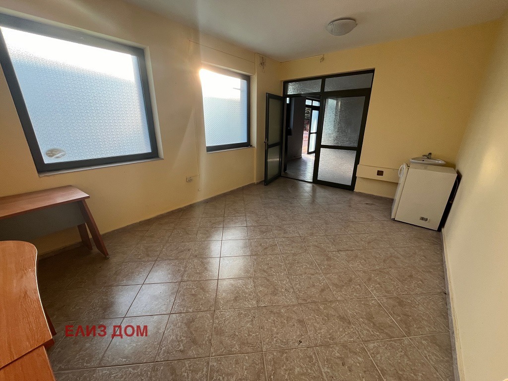Продава ОФИС, гр. Варна, Бриз, снимка 6 - Офиси - 55900330