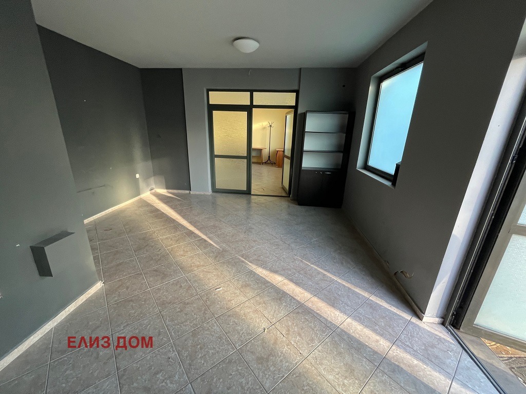Продава ОФИС, гр. Варна, Бриз, снимка 4 - Офиси - 55900330