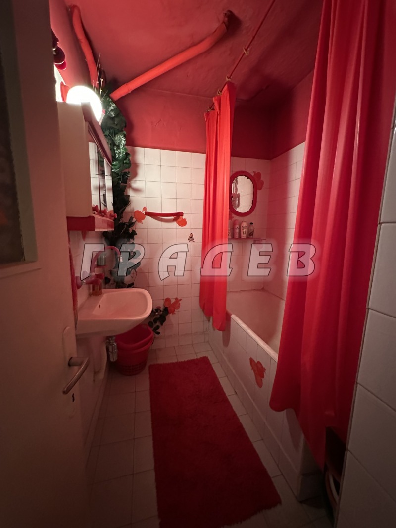 Продава  3-стаен град Русе , Хъшове , 107 кв.м | 45779957 - изображение [14]