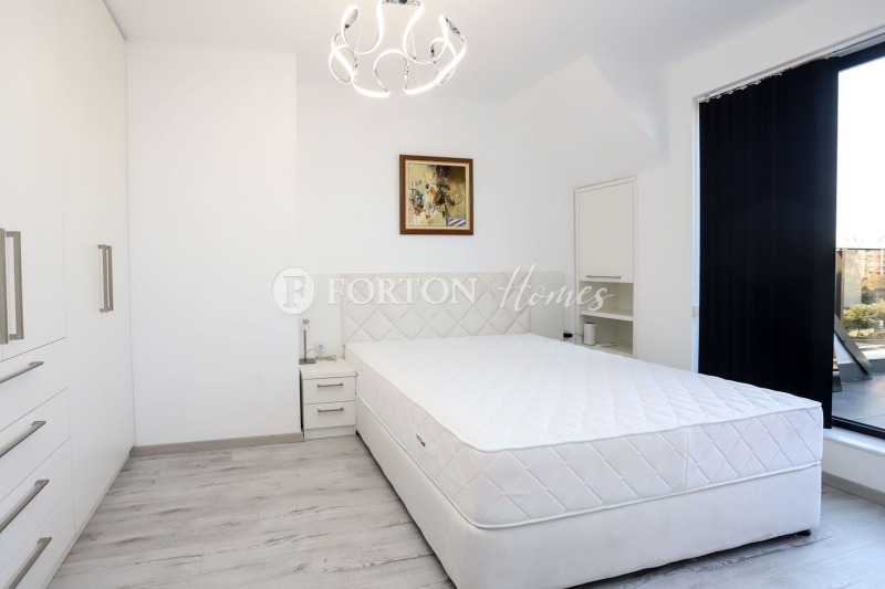 Продава 4-СТАЕН, гр. София, Център, снимка 8 - Апартаменти - 52627827