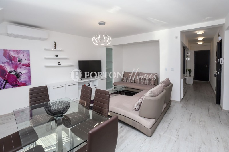 Продава 4-СТАЕН, гр. София, Център, снимка 4 - Апартаменти - 52627827