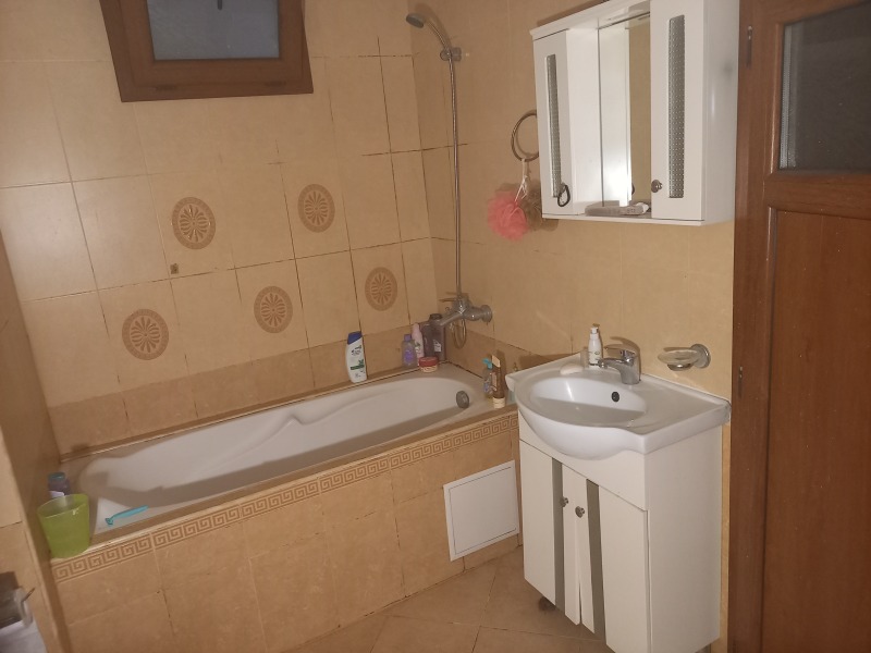 Te koop  Studio Sjumen , Matematitsjeska gimnazija , 32 m² | 47229857 - afbeelding [5]