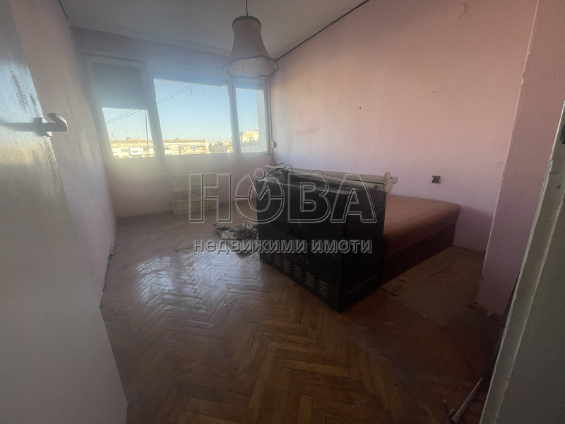 De vânzare  2 dormitoare Ruse , Șiroc țentâr , 87 mp | 53259043 - imagine [5]