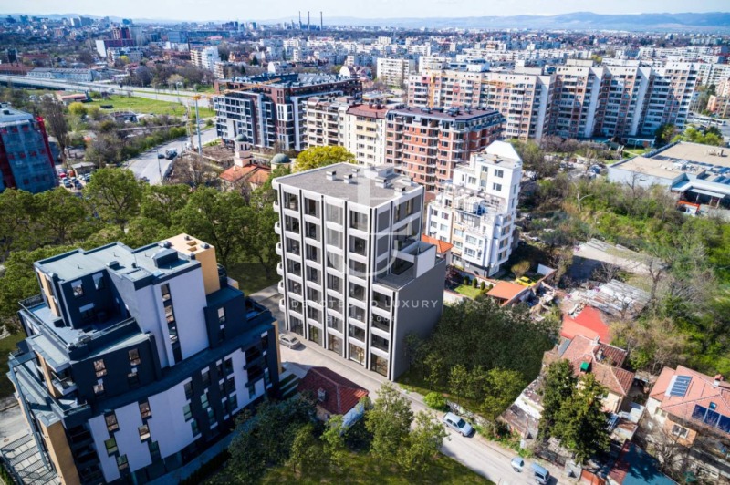 Te koop  2 slaapkamers Sofia , Oborishte , 142 m² | 28530901 - afbeelding [8]