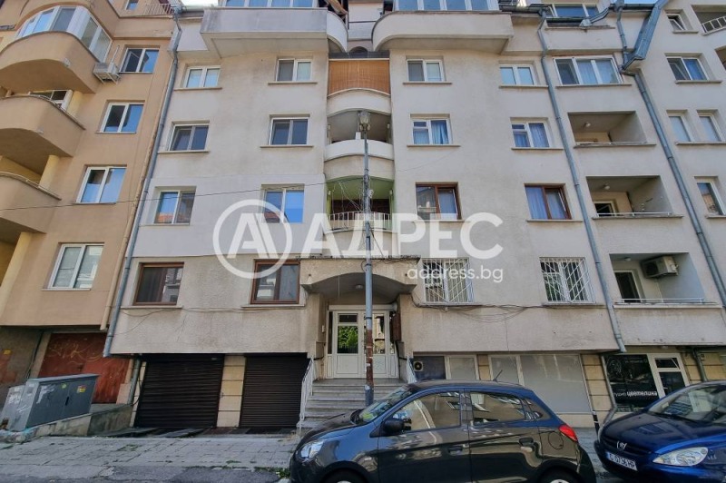 Продава  3-стаен град София , Лозенец , 90 кв.м | 42193175 - изображение [12]