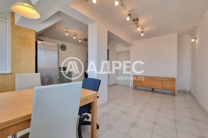 Продава  3-стаен, град София, Лозенец •  267 000 € • ID 26263347 — holmes.bg - [1] 