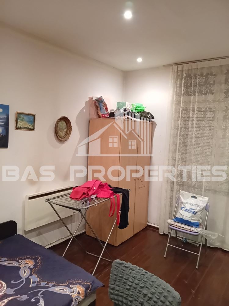 Продава  Етаж от къща град София , Център , 65 кв.м | 86995984 - изображение [2]