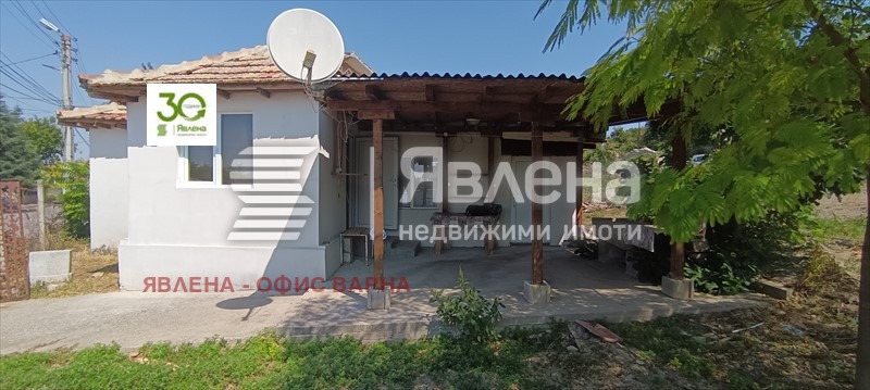 Продава КЪЩА, с. Оброчище, област Добрич, снимка 4 - Къщи - 48683856