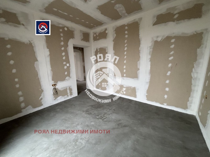 Продава КЪЩА, с. Манолско Конаре, област Пловдив, снимка 11 - Къщи - 53228262