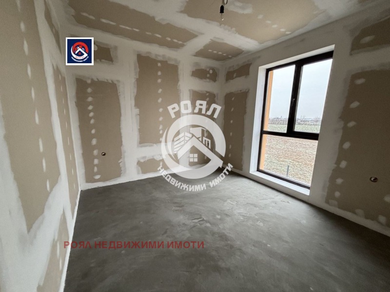 Продава КЪЩА, с. Манолско Конаре, област Пловдив, снимка 13 - Къщи - 53228262