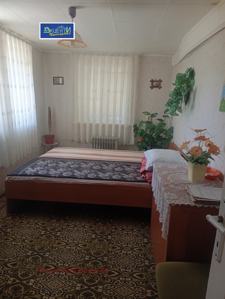 Продава КЪЩА, с. Дъскот, област Велико Търново, снимка 14 - Къщи - 54957064