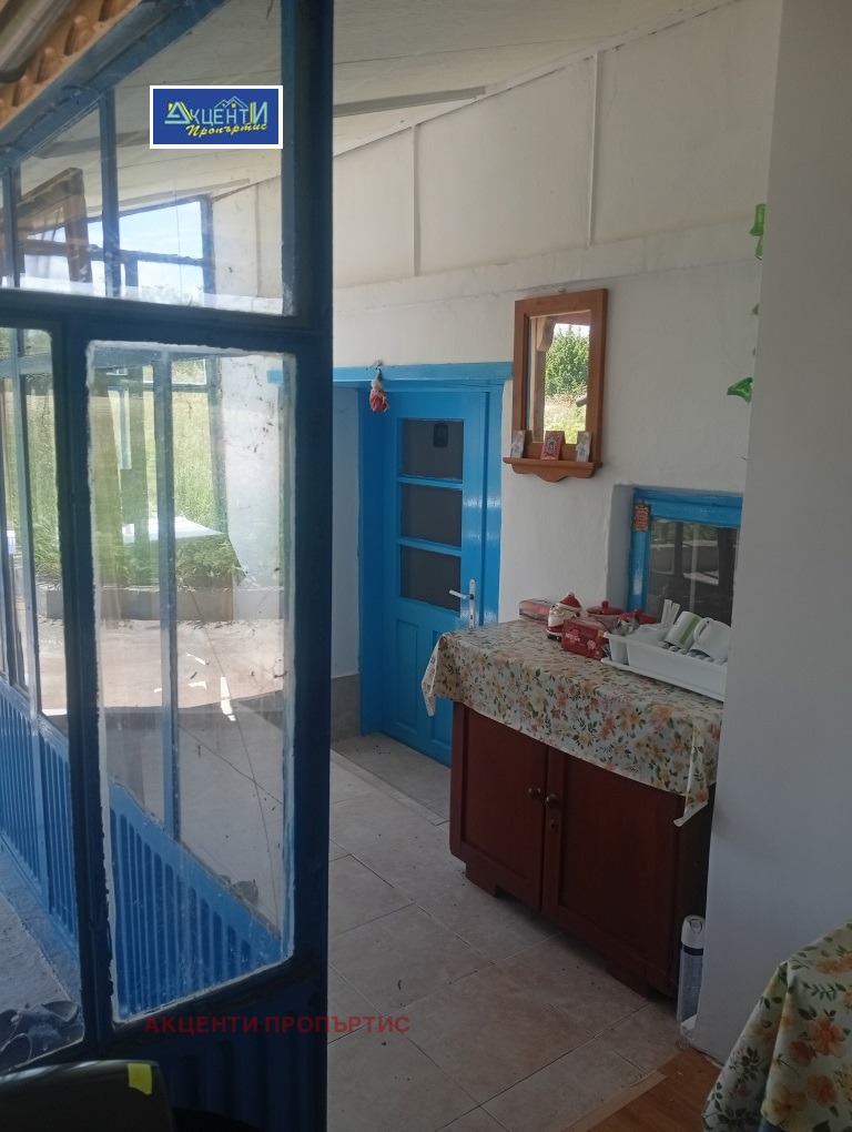 Продава КЪЩА, с. Дъскот, област Велико Търново, снимка 12 - Къщи - 54957064