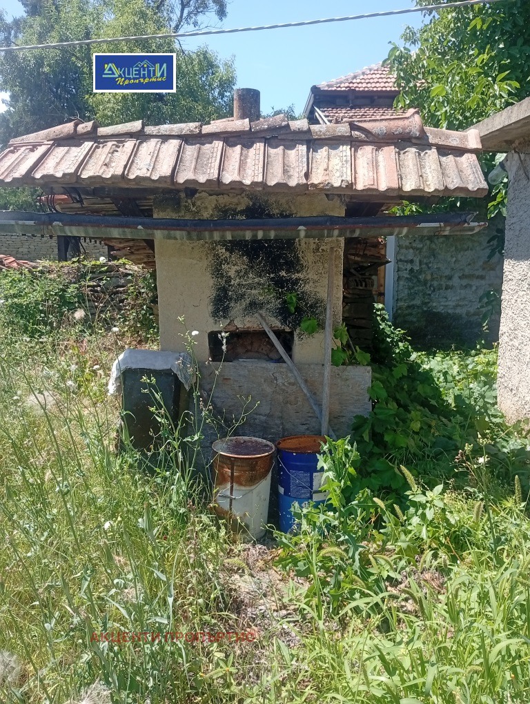 Продава КЪЩА, с. Дъскот, област Велико Търново, снимка 4 - Къщи - 54957064
