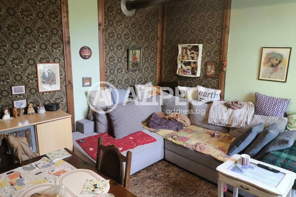 Продава КЪЩА, гр. Разград, Варош, снимка 2 - Къщи - 54075576