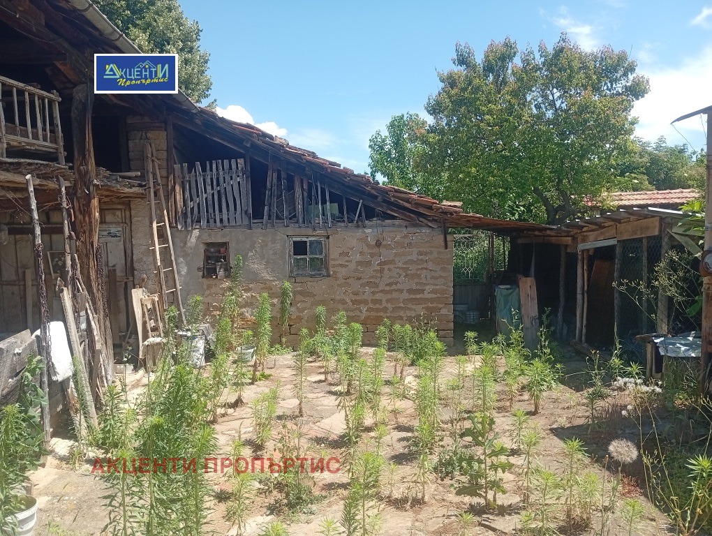 Продава КЪЩА, с. Дъскот, област Велико Търново, снимка 8 - Къщи - 54957064