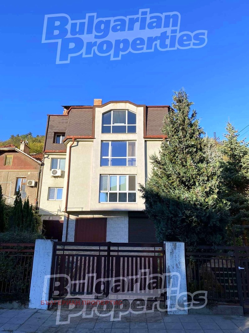 Продава ЕТАЖ ОТ КЪЩА в област Кюстендил, гр. Дупница - 220 кв.м / 135 000 € » 264 037.05 лв., БЪЛГЕРИАН ПРОПЕРТИС