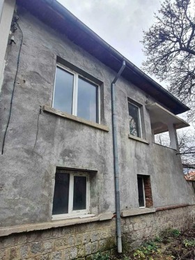 ЕТАЖ ОТ КЪЩА, 71 m2