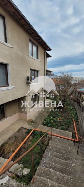 Hus Balsjik, region Dobrich 10