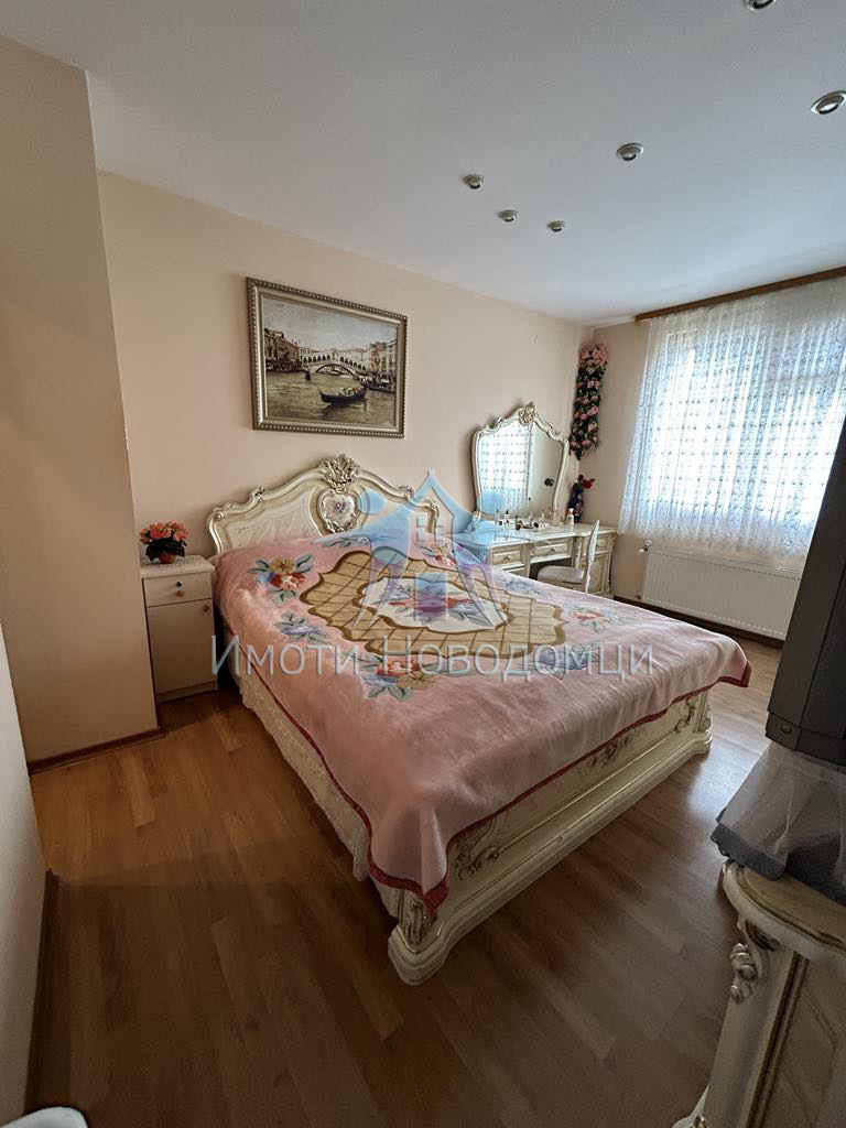 De vânzare  3+ dormitor Șumen , Țentâr , 120 mp | 61077717 - imagine [4]