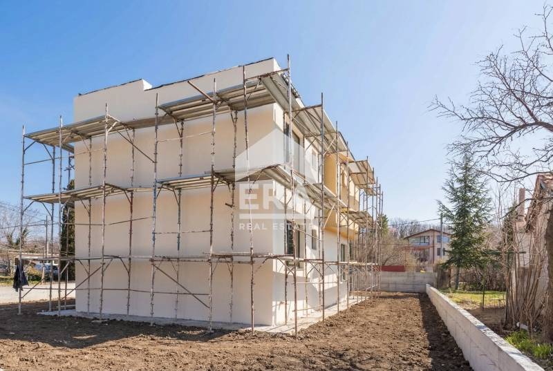 Продава КЪЩА, гр. Варна, м-т Манастирски рид, снимка 2 - Къщи - 51251291