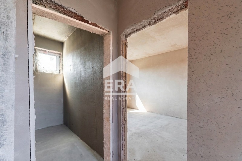 Продава КЪЩА, гр. Варна, м-т Манастирски рид, снимка 13 - Къщи - 51251291