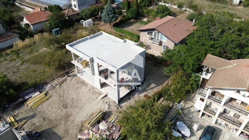 Til salg  Hus Varna , m-t Manastirski rid , 190 kvm | 49259647 - billede [2]