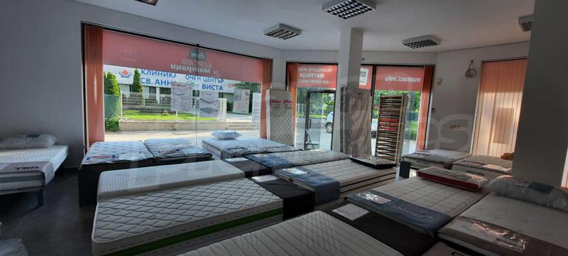 Продава  Магазин град Пловдив , Южен , 200 кв.м | 85471679