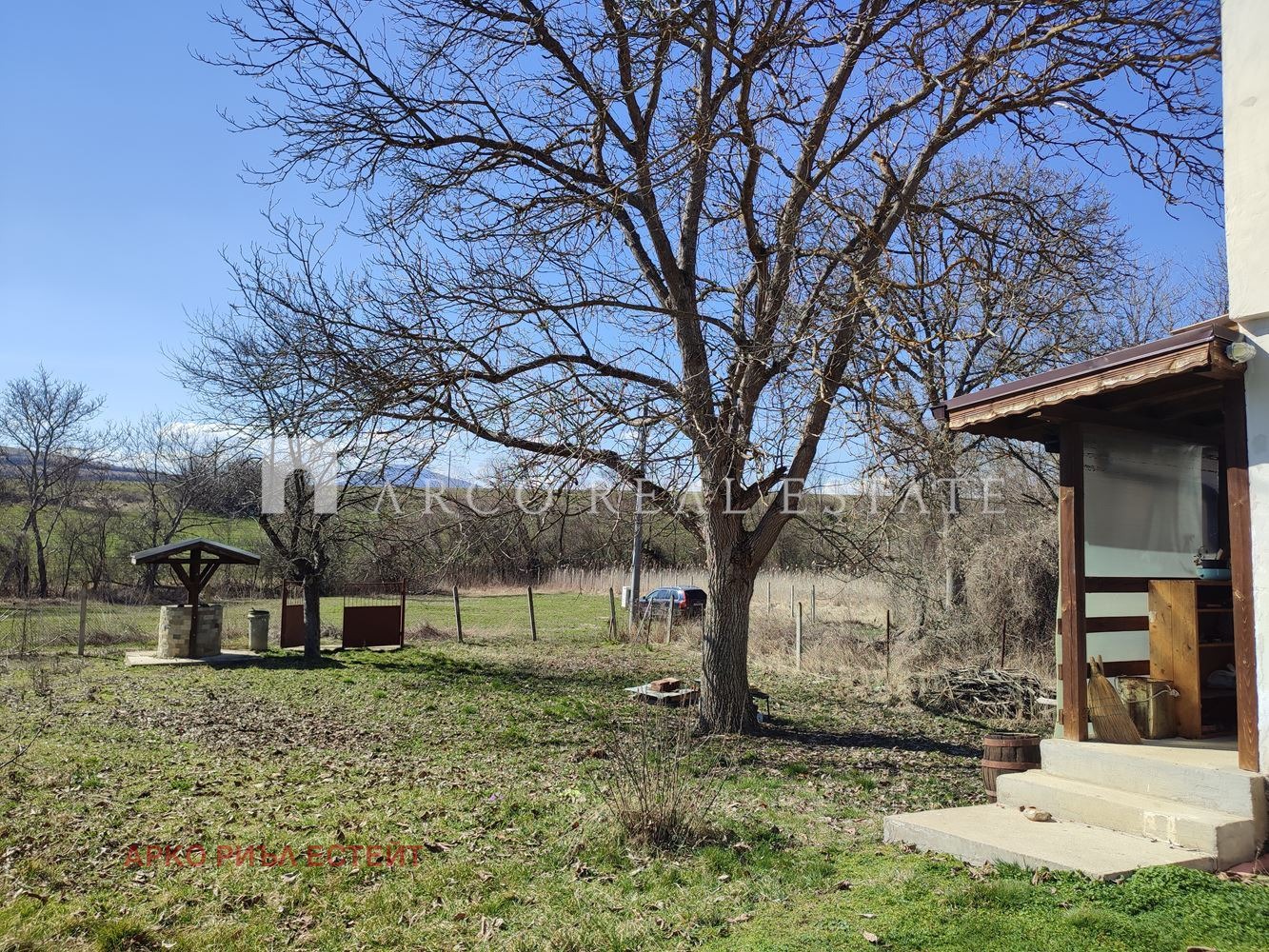 Продава КЪЩА, с. Гърло, област Перник