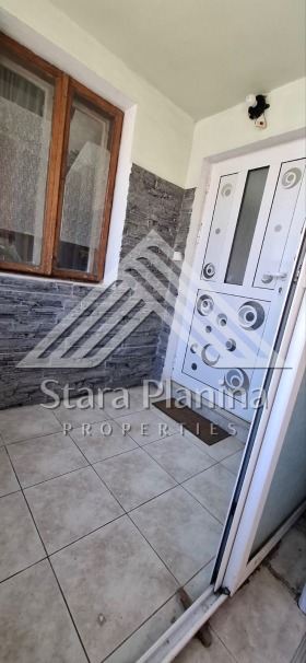 ������� ���� | Imot.bg � ����� ������ 12