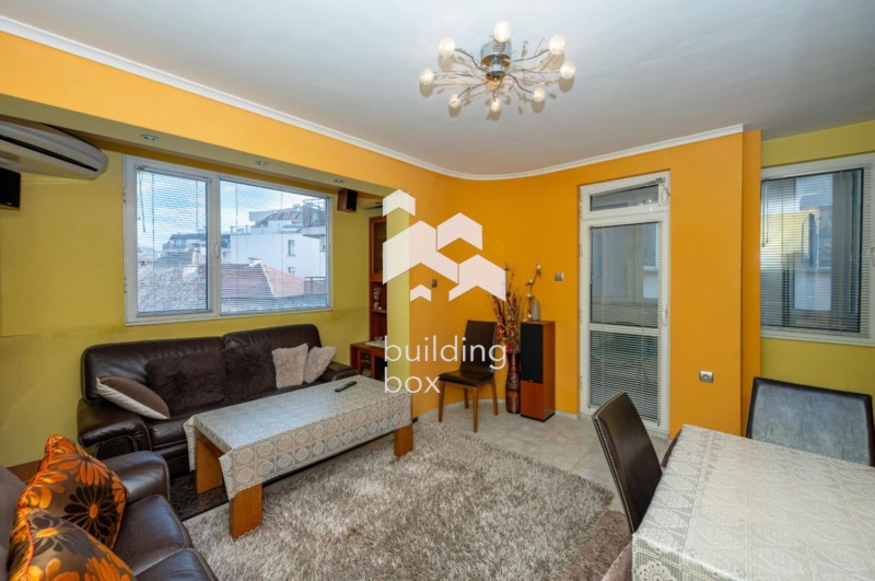 Продава 3-СТАЕН, гр. Пловдив, Кършияка, снимка 2 - Апартаменти - 53165828