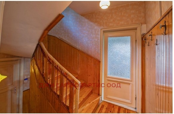 Продава КЪЩА, гр. София, гр. Банкя, снимка 7 - Къщи - 52025573